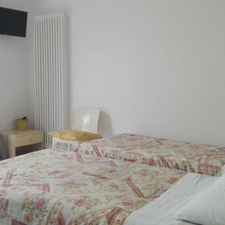 Residence Ambra Riva del Garda Extérieur photo